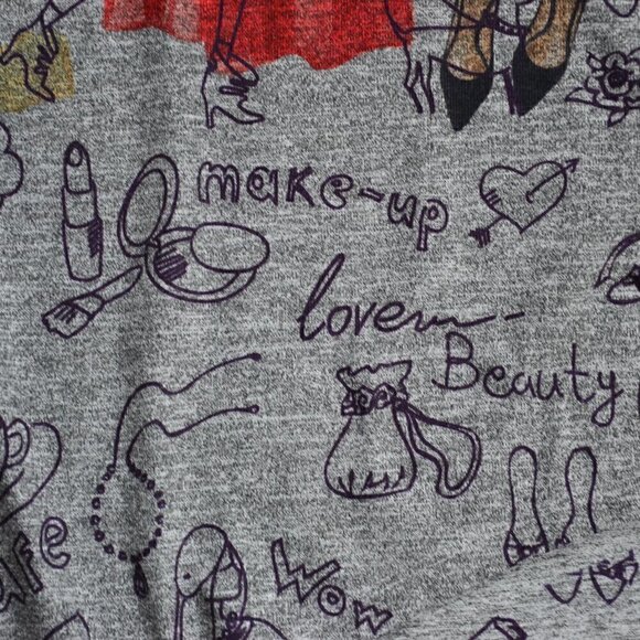 INOAH Asymmetrical Wearable Art Top - Picture 5 of 12